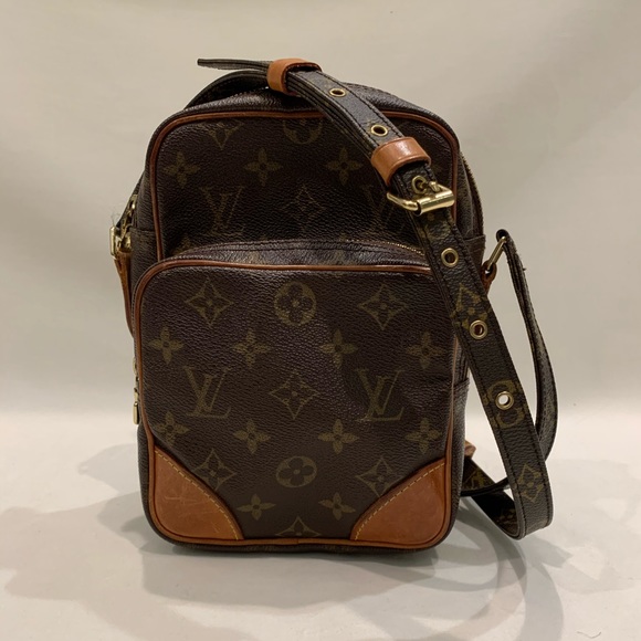 Louis Vuitton Handbags - Authentic Louis Vuitton Monogram Amazone Handbag